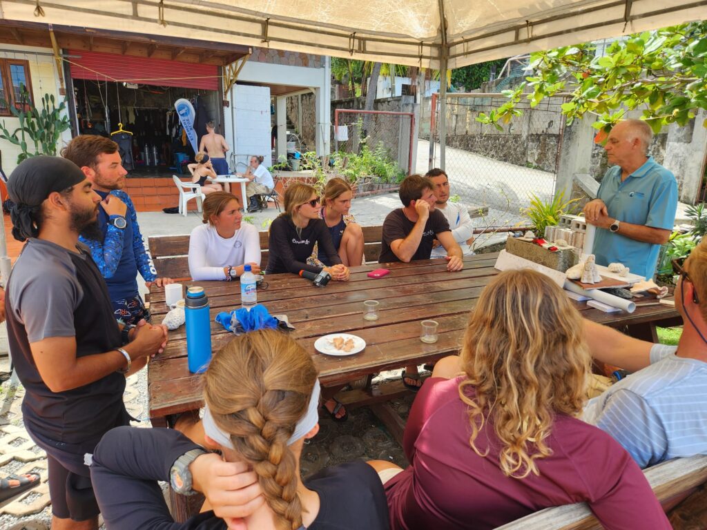 Sea|mester Students during Coral Conservation Talk